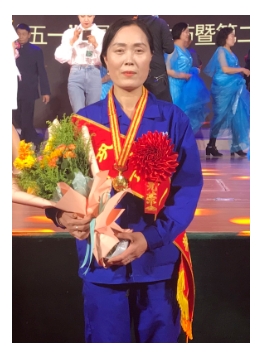 20年匠心守护 | 牛艳丽：用双手托起千万家的幸福，以真心书写家政人的芳华~